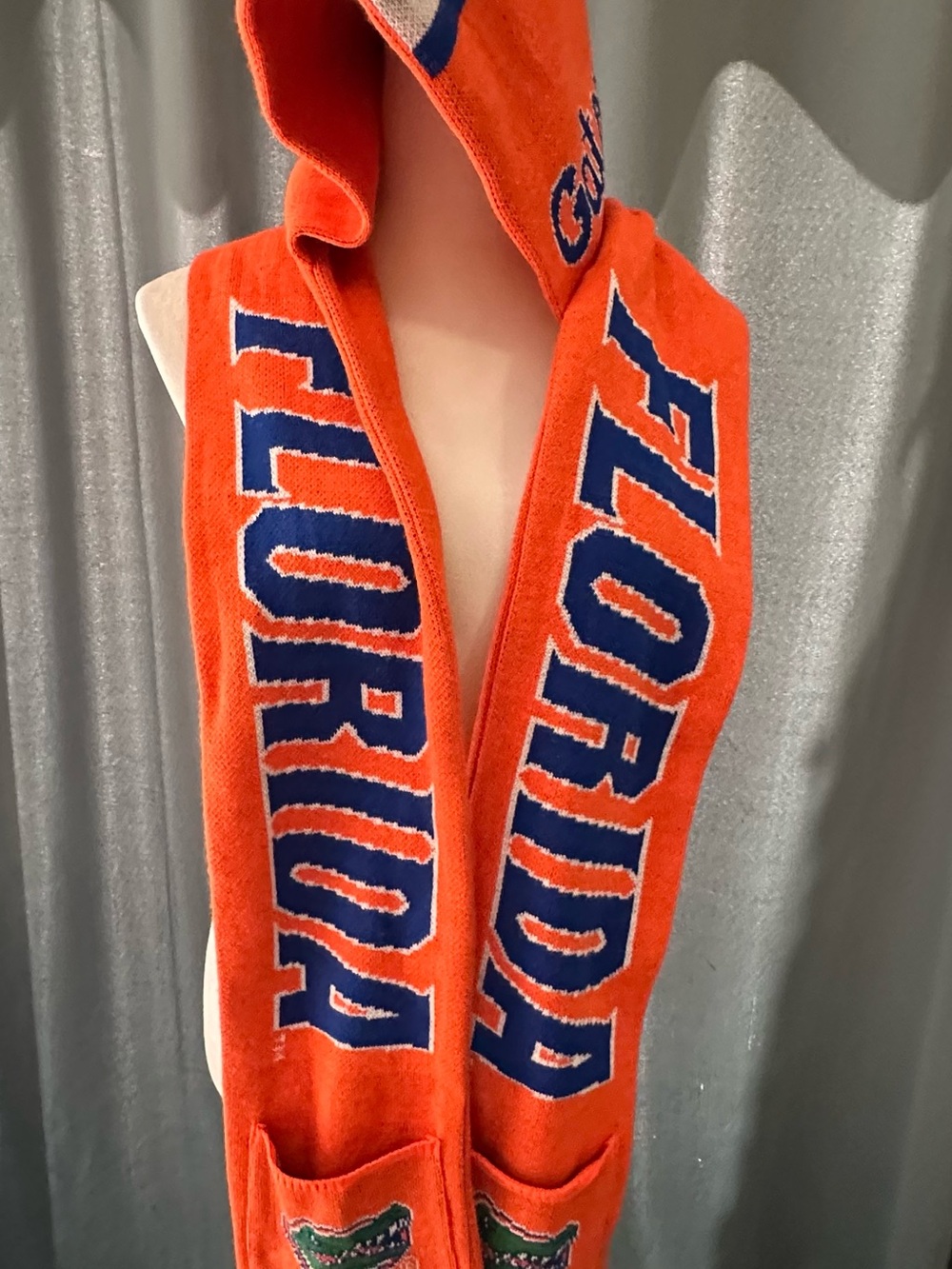 Florida Gators Hooded Scarf Pockets Forever Collectibles NCAA Orange Blue Gator